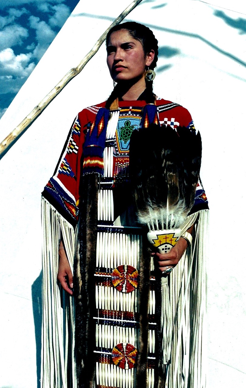 19. Khena Bullshields, Blood-Blackfoot, Crow Fair, Montana, 1996.